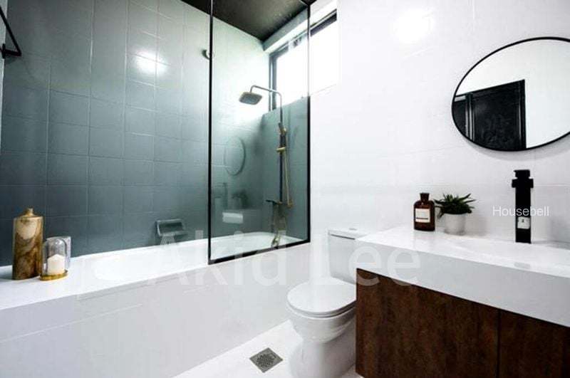 Terraced House for Room Rent: Jalan Singa, S$ 1,700 /mo, 130 sqft, Landed - Terraced House