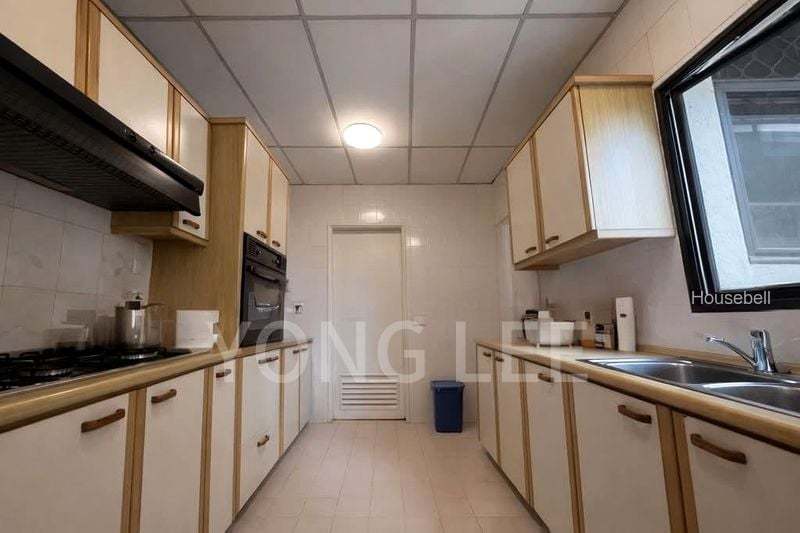 Cashew Heights Condominium(2)