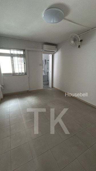 303 Woodlands Street 31