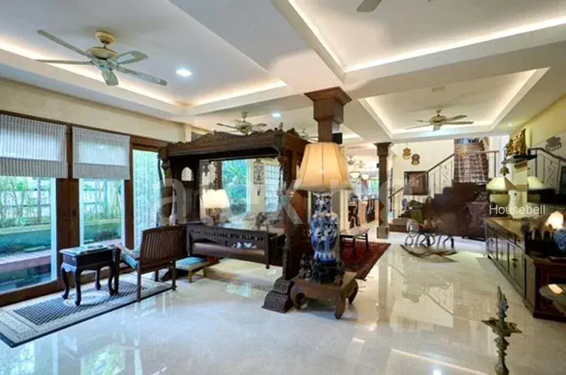 4 Bed Corner Terrace (Landed) for Sale in  New Upper Changi Road(1)