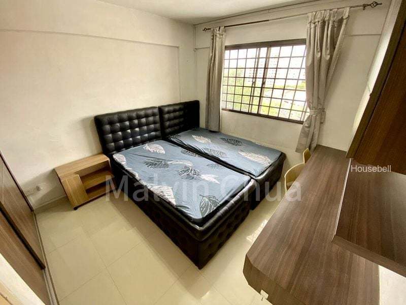 241 Serangoon Avenue 3, S$ 1,300 /mo, 120 sqft, HDB - 4 S