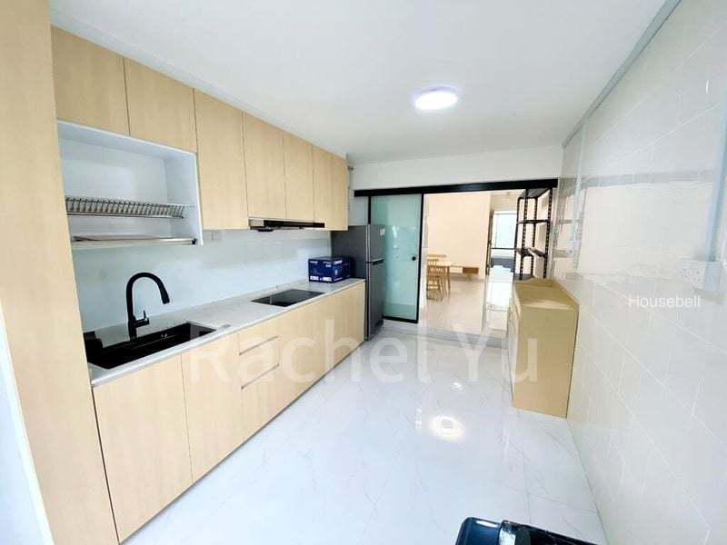 204 Marsiling Drive(4)
