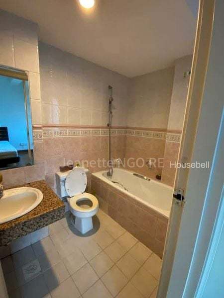 La Crystal, S$ 2,350,000, 1,076 sqft, Condos - Condominium