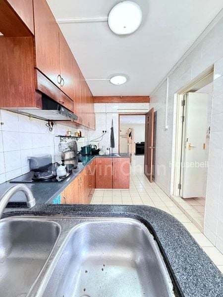 556 Woodlands Drive 53(5)