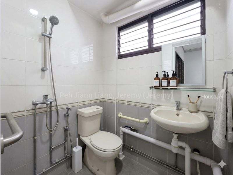 909 Tampines Avenue 4(6)