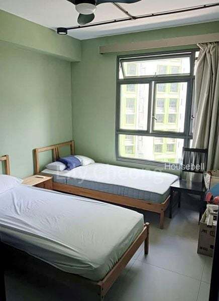 372A Woodlands Avenue 1