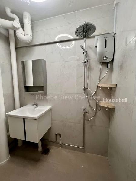 405 Jurong West Street 42(2)