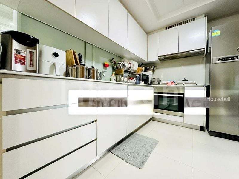 The Lakefront Residences(5)