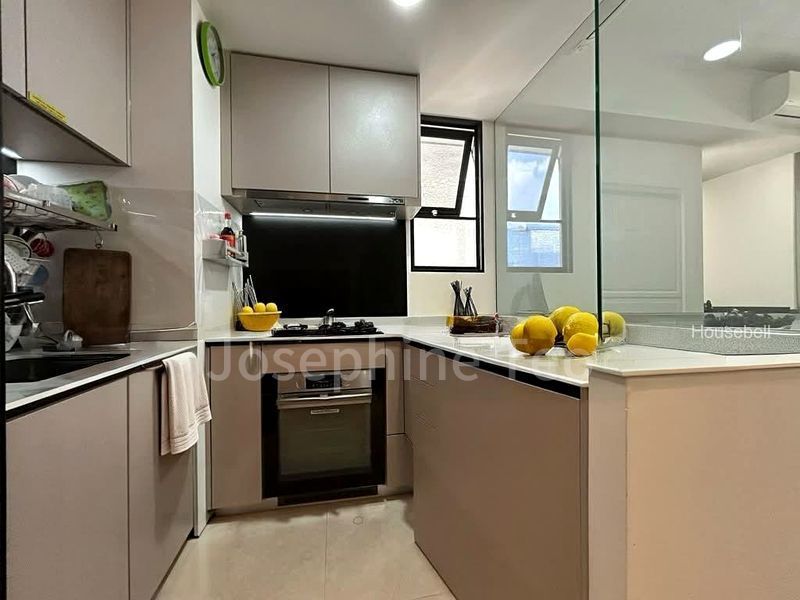 Sengkang Grand Residences, S$ 2,050,000, 936 sqft, Condos - Condominium