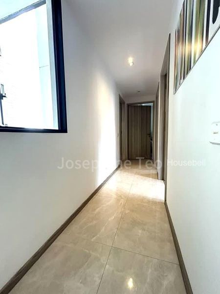 Sengkang Grand Residences, S$ 2,050,000, 936 sqft, Condos - Condominium