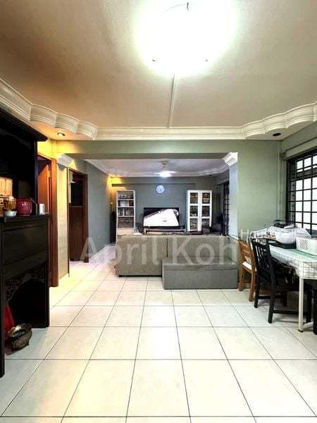 864 Jurong West Street 81, S$ 570,000, 1,141 sqft, HDB - 4 A