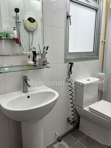 693C Woodlands Avenue 6(4)