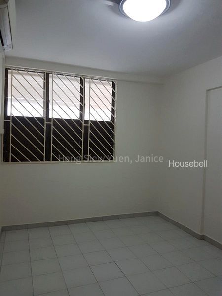 804 Yishun Ring Road, S$ 1,000 /月, 120 sqft, 组屋 - 4 NG