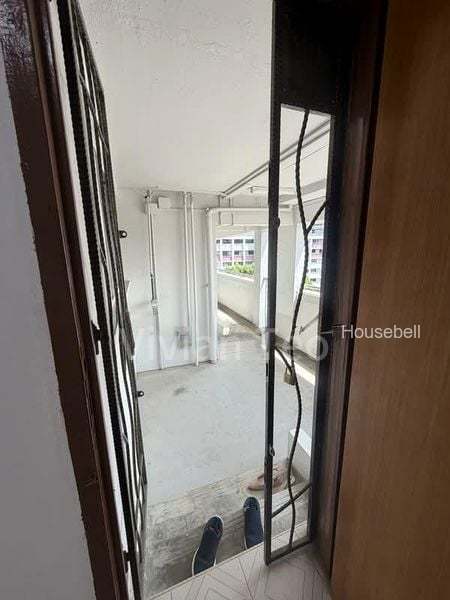 523 Hougang Avenue 6