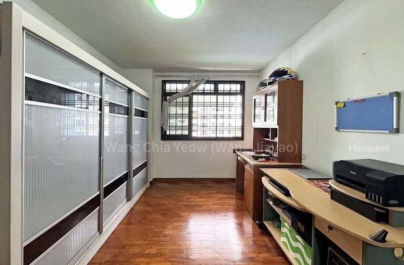 272B Jurong West Street 24, S$ 588,000, 1,206 sqft, HDB - 5 Generic