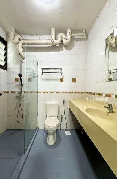 272B Jurong West Street 24(2)