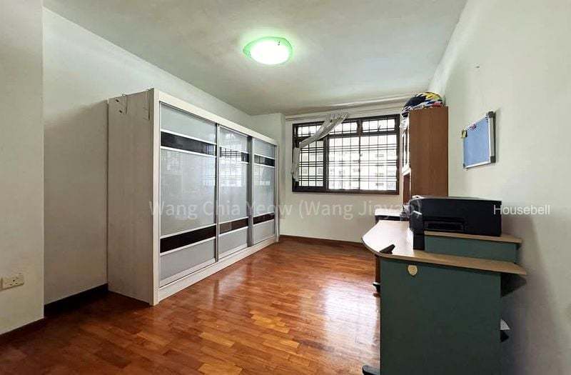 272B Jurong West Street 24, S$ 588,000, 1,206 sqft, HDB - 5 Generic