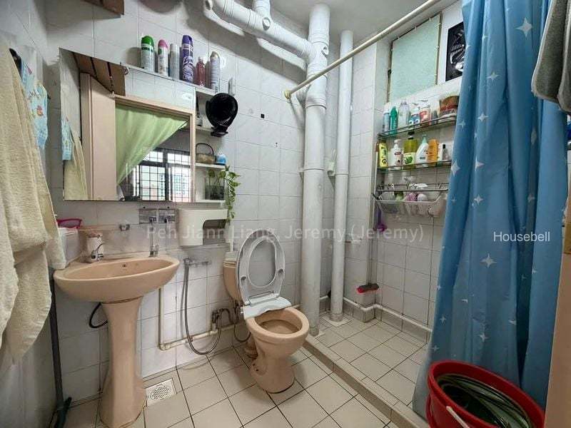 297D Choa Chu Kang Avenue 2, S$ 680,000, 1,323 sqft, HDB - 5 Generic