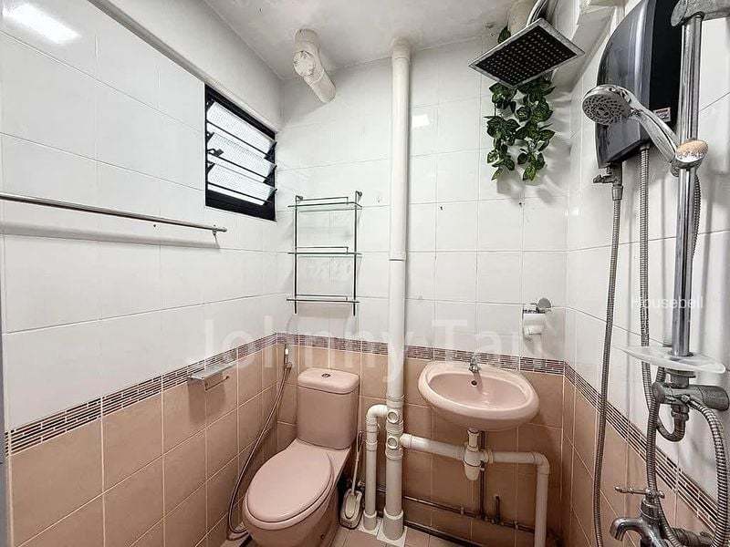 211 Yishun Street 21