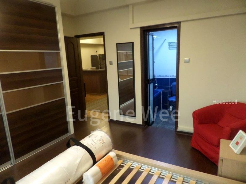 3 Bed Apartment (Condo) for Sale in  International Plaza, S$ 1,450,000, 1,033 sqft, Condos - Apartment