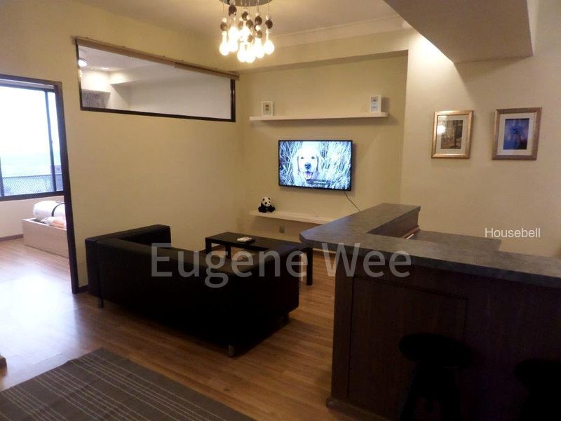3 Bed Apartment (Condo) for Sale in  International Plaza, S$ 1,450,000, 1,033 sqft, Condos - Apartment