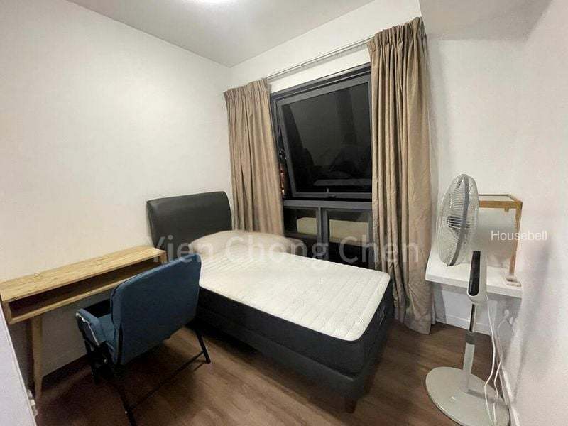 The Lakefront Residences(4)