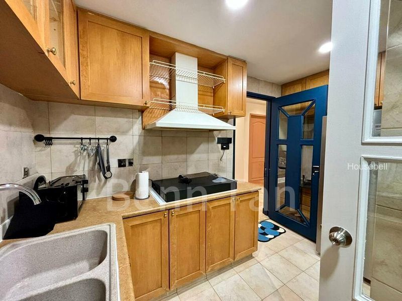 Heritage View, S$ 1,200 /mo, 150 sqft, Condos - Condominium