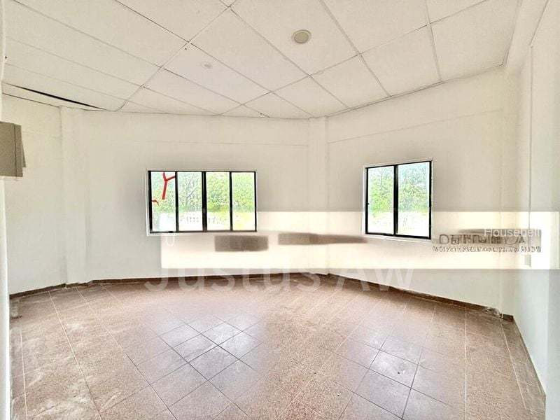 3 Bed Walk-up Apartment (Condo) for Sale in  Serangoon Road(2)