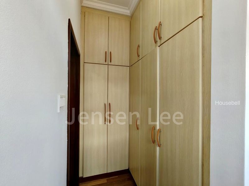 6 Bed Bungalow (Landed) for Rent in  Petir Road, S$ 12,950 /mo, 5,932 sqft, Landed - Bungalow House
