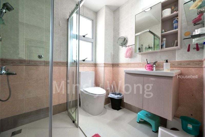 5 Bed Terraced House (Landed) for Sale in  Choa Chu Kang Street 52, S$ 2,480,000, 1,615 sqft, Landed - Terraced House