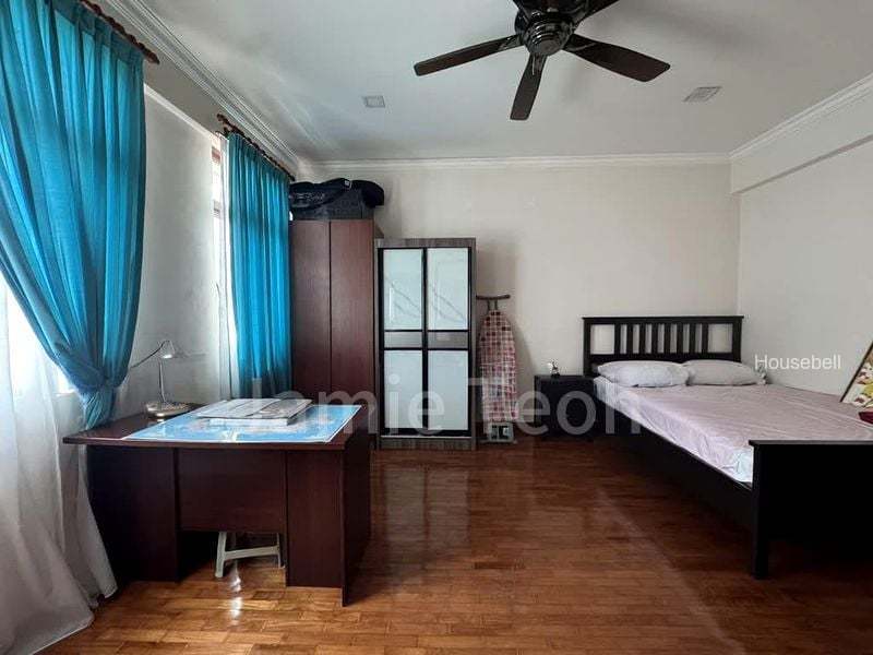 Sennett Estate, S$ 1,400 /月, 300 sqft, 有地 - Terraced House