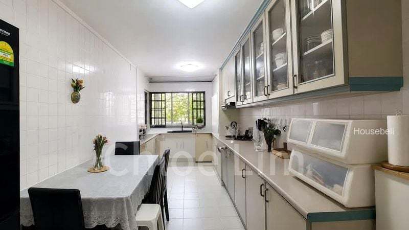 802 Woodlands Street 81(3)