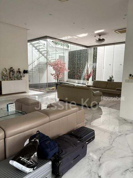 5 Bed Bungalow (Landed) for Sale in  Fernhill Garden(6)