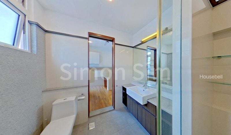 5 Bed Terraced House (Landed) for Rent in  Pending Road(1)
