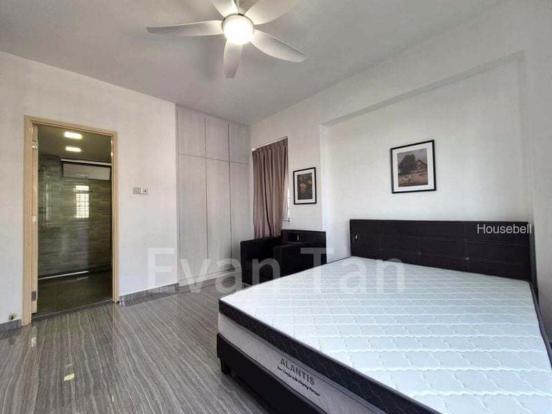 Emerald Park, S$ 2,100 /mo, 250 sqft, Condos - Condominium