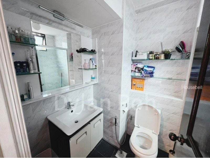 2 Bed Condo for Sale in  Hume Park I(4)