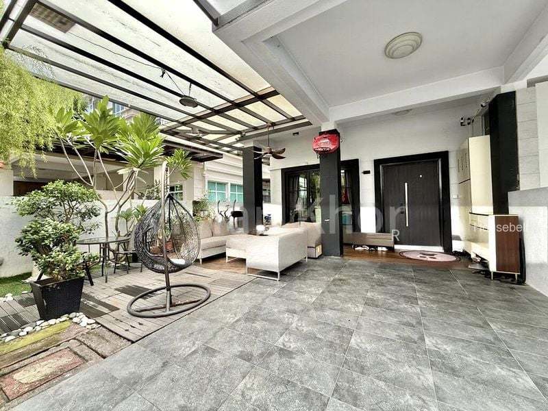 5 Bed Corner Terrace (Landed) for Sale in  Wenya(3)