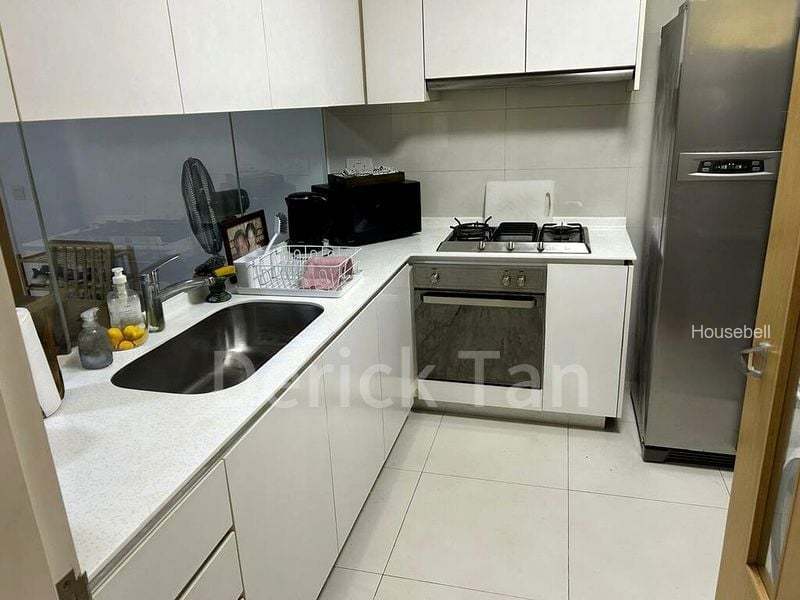 The Lakefront Residences(2)