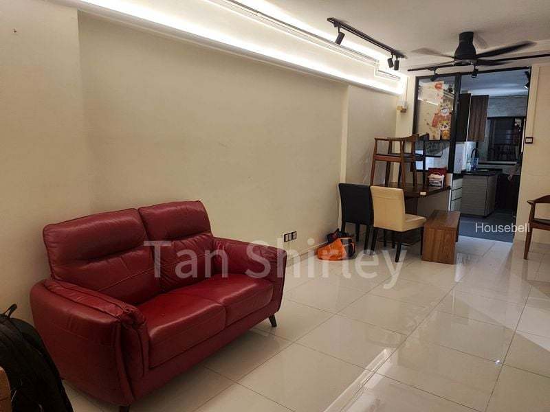 5 Lorong Lew Lian, S$ 3,500 /mo, 645 sqft, HDB - 3 Generic