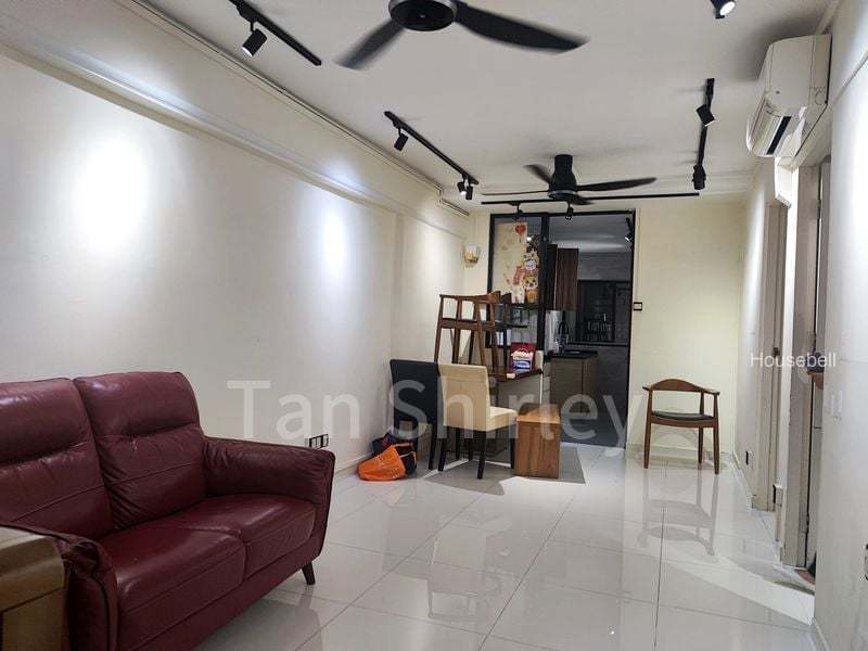5 Lorong Lew Lian, S$ 3,500 /mo, 645 sqft, HDB - 3 Generic