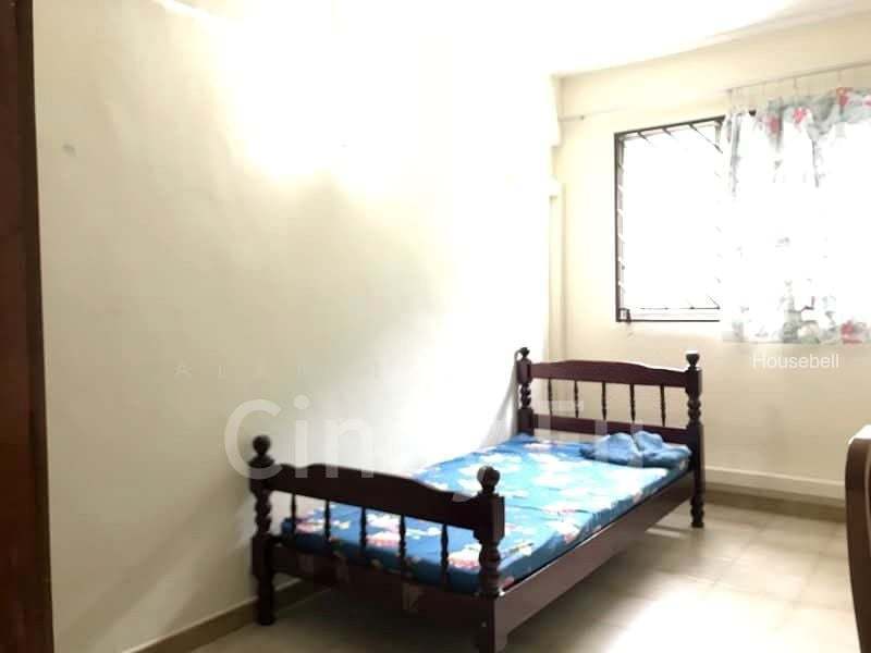 134 Geylang East Avenue 1, S$ 600 /mo, 140 sqft, HDB - 4 A