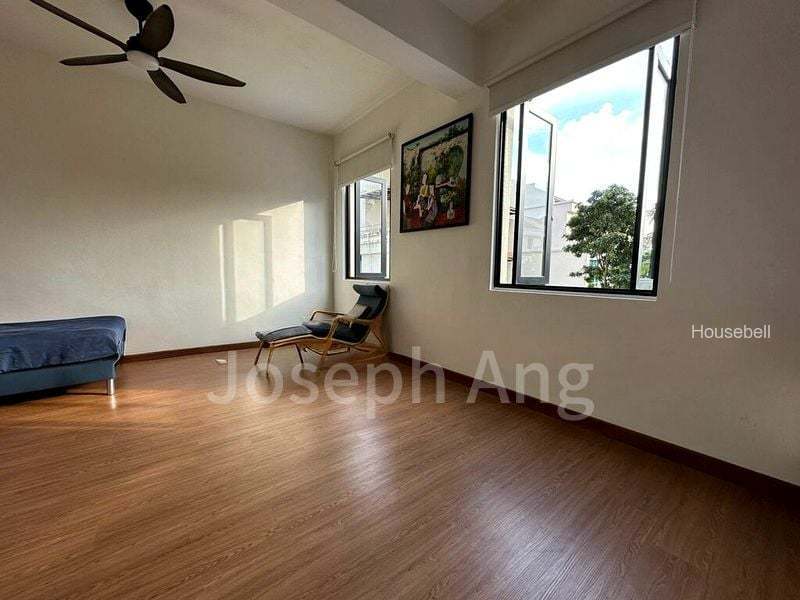 Lakeside Grove, S$ 2,000 /mo, 320 sqft, Landed - Terraced House