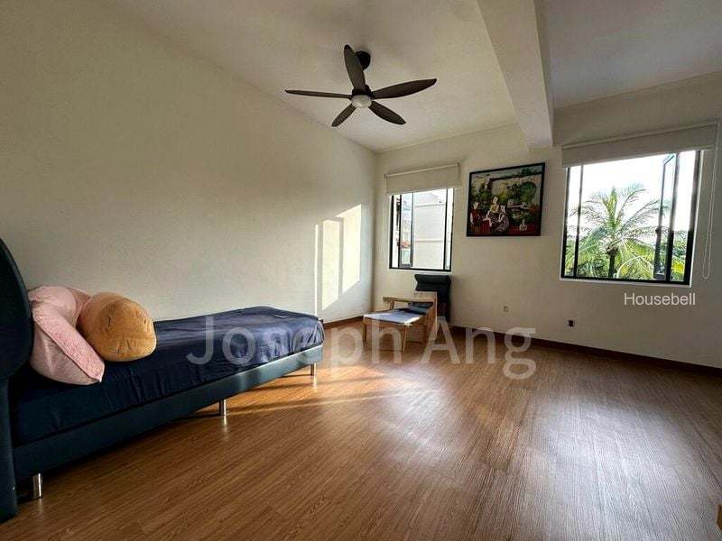 Lakeside Grove, S$ 2,000 /mo, 320 sqft, Landed - Terraced House