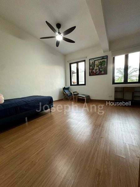 Lakeside Grove, S$ 2,000 /mo, 320 sqft, Landed - Terraced House