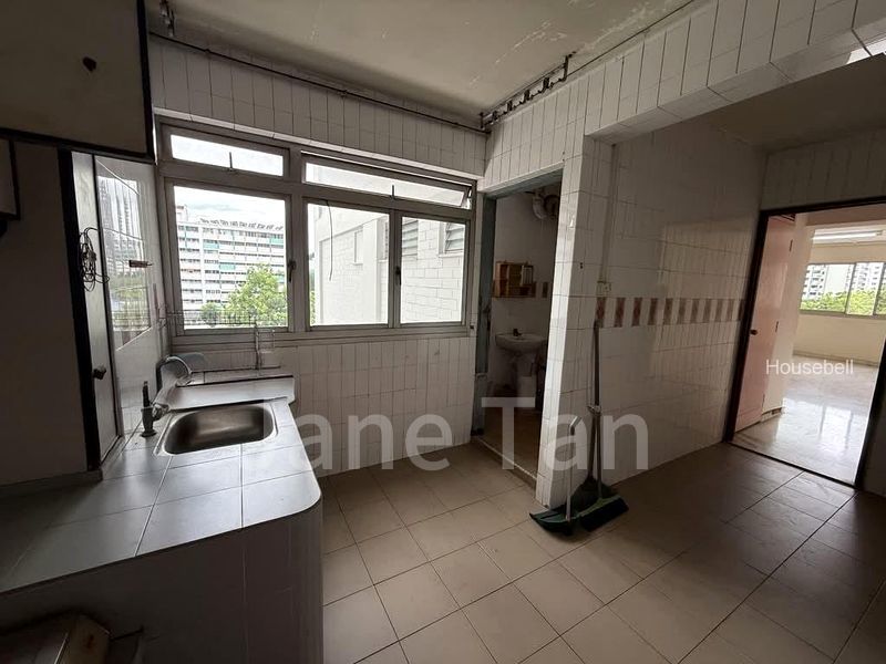 4 Room (4A) HDB for Sale in  237 Choa Chu Kang Central, S$ 575,000, 1,108 sqft, 组屋 - 4 A
