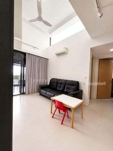 The Lakefront Residences(6)