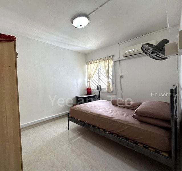 739 Yishun Avenue 5(5)