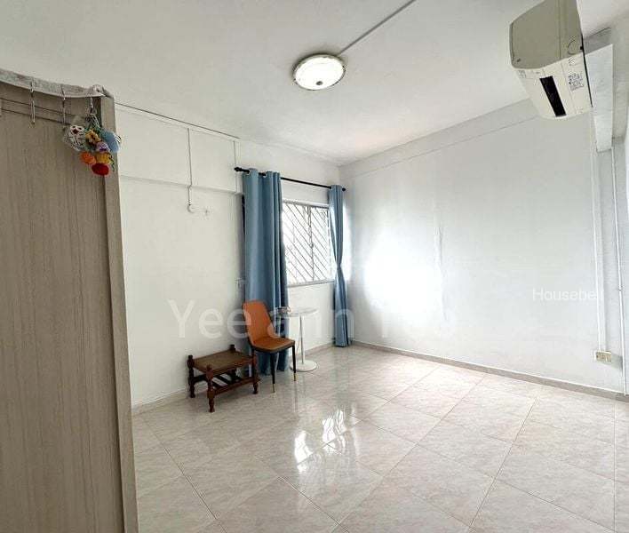 739 Yishun Avenue 5(6)