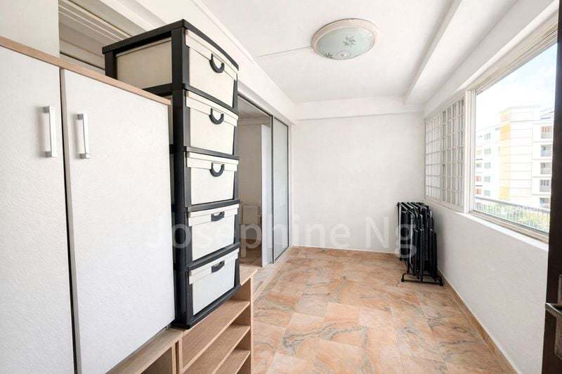 232 Yishun Street 21, S$ 658,000, 1,302 sqft, 组屋 - 5 I