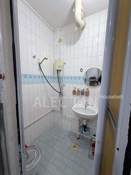 826 Jurong West Street 81, S$ 1,000 /月, 12 sqft, 组屋 - 4 STD